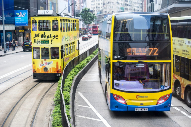 【2023香港車輛牌費】輕型貨車續牌須知，牌費及準備文件一覽