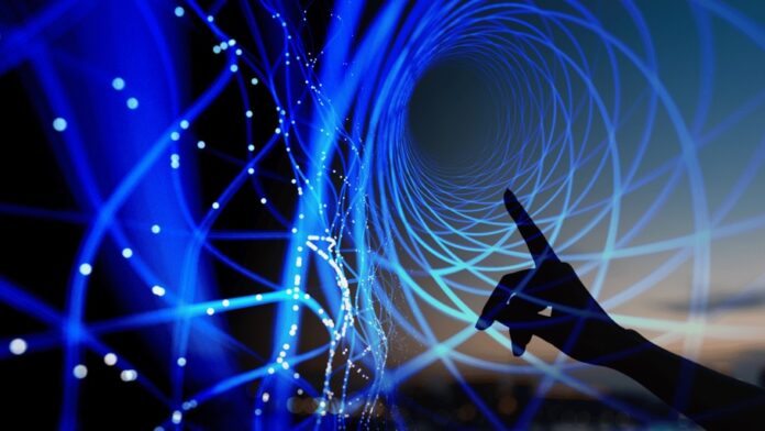 Sophos 推出業界首個最全面的 AI 原生網絡安全防禦系統Sophos Fusion Sophos Fusion針對由 AI 時代的環境威脅， 整合安全營運、端點、網絡安全、身份、電郵及雲端為綜合防禦系統，以AI 速度預防、偵測、調查及回應威脅